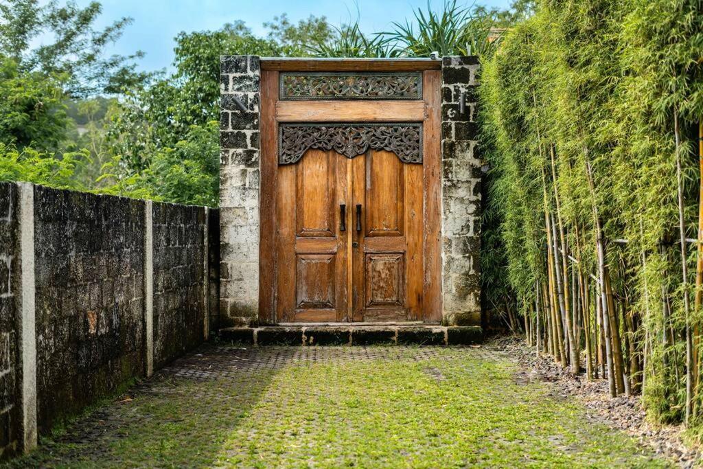 The Padang Jungle Escape 5 Mins Drive From Uluwatu's Beaches Villa Uluwatu
